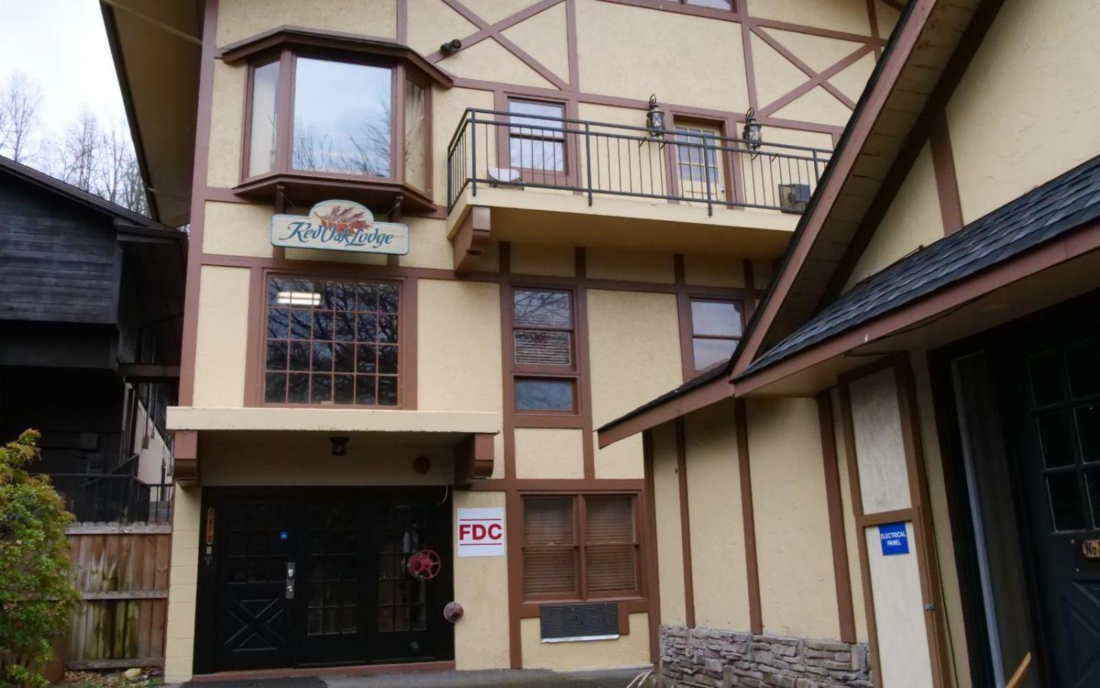 Red Oak Lodge Гатлинбург Экстерьер фото
